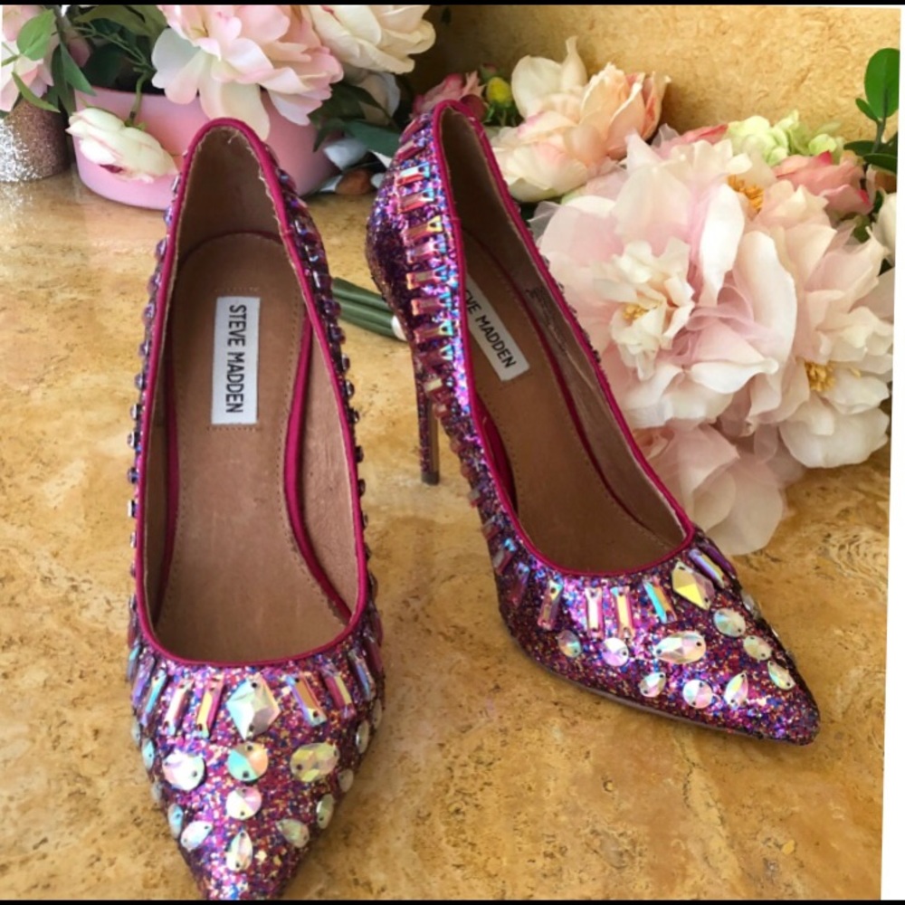 Steve Madden Galaxxie Purple Rhinestone Pump